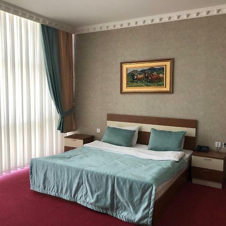 Bridge Hotel Baku Ngoại thất bức ảnh